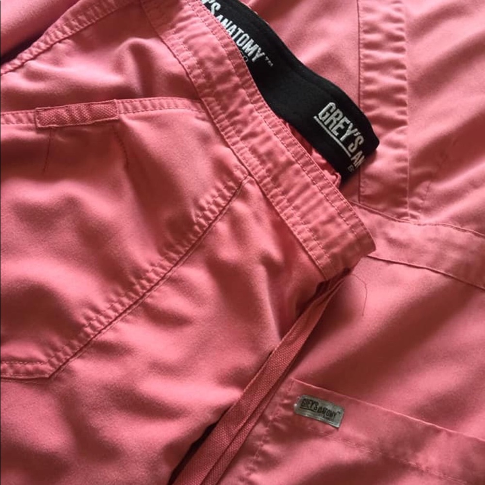 Greys Anatomy scrub set